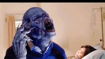 老太太变身怪兽