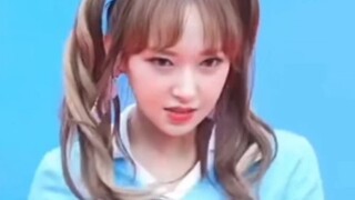 Reaksi Pria Korea Saat Menonton Tarian Cheng Xiao