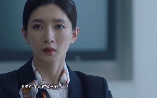 Kỹ năng ăn nói quan trọng đến mức nào, Vương Mạn Ni lại rất giỏi giao tiếp, đến cả vị quản lý cửa hà