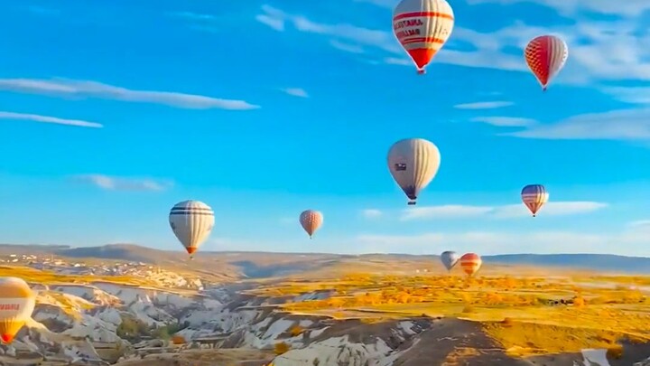 ربما هذا هو ما يعنيه "جنة على الأرض جميلة مثل لوحة فنية".