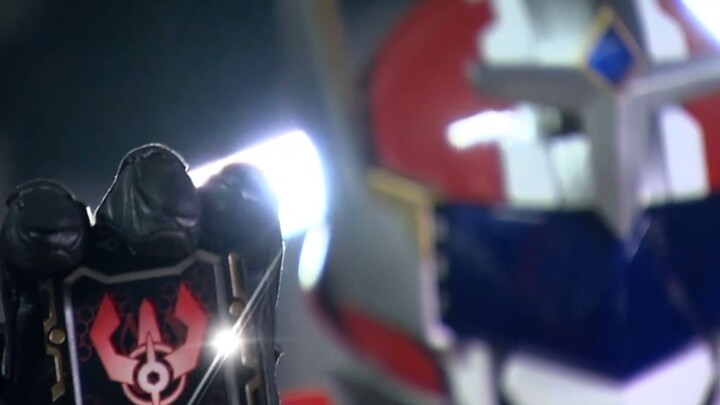 "Netherworld Demon, please translate for me what the God of War Xingtian is!"