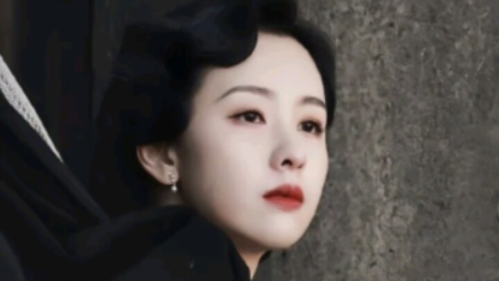 Kakak perempuan inilah yang benar-benar tak tergantikan di industri hiburan Tiongkok—siapa sih yang 