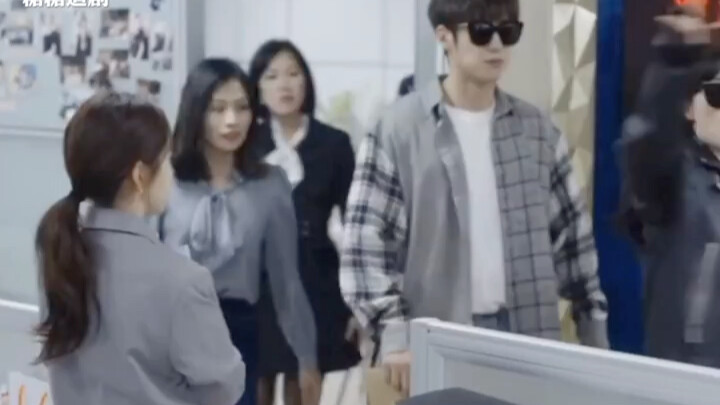 Why would you even need a boyfriend when you’ve got such an awesome bestie?