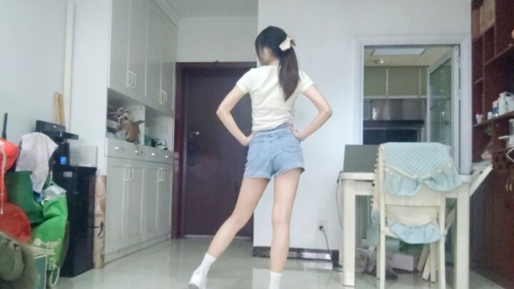 Gadis Luar Angkasaヽ(〃∀〃)ﾉ