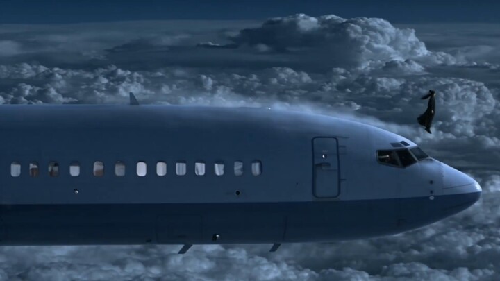 An Ordinary Day in the Life of a Golden Core Cultivator: Supersonic Flight, Chasing Planes, and a Tr