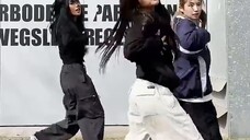 (G)I-DLE 230912 Xiaojuan Danced "But Sometimes" in the Netherlands