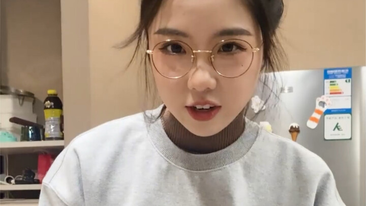 Ngày nào cũng nghi Tiểu Tô chắc chắn là cung Bọ Cạp! Tâm trả thù sao mà nặng thế!!