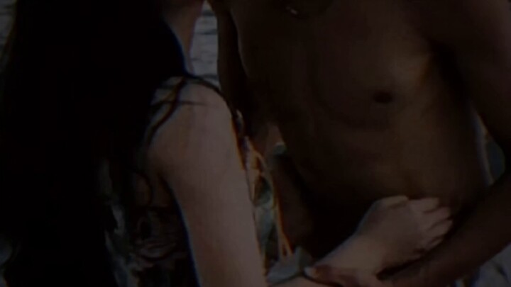 A picture full of sexual tension