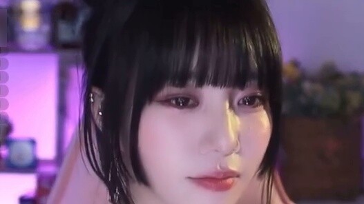 baerasoni ฉันก็คิดว่าชุดนี้สวยมากเช่นกัน