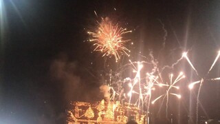 บรรยากาศนิดหน่อยงานไหลเรือไฟ