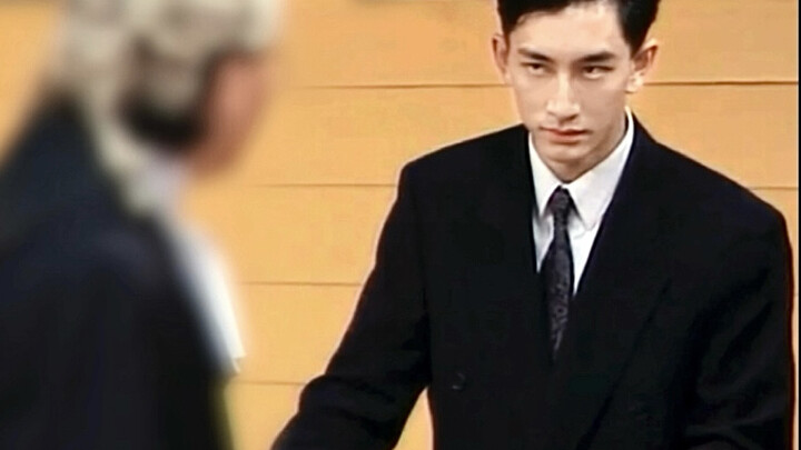 เจ้าชายมาเฟียคือดินแดนปกครองของเขา ถึงหัวยวี่เหวินจะเป็นตัวร้าย แต่ฉันหลงรักผู้ชายเท่ห์สุดขั้วคนนี้ม