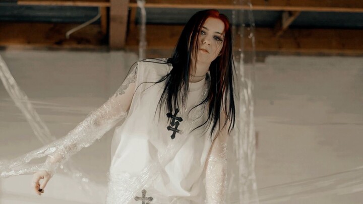 Wendy Moore - Trigger (Official Music Video)