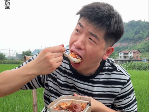 Ăn tạm: Sò điệp nướng