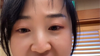 How hard the Japanese try to get you to eat sushi with your hands