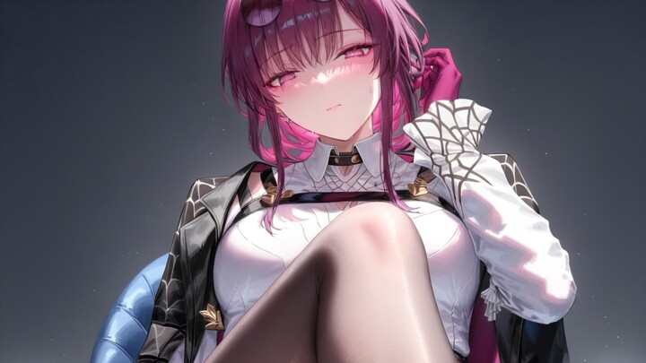 Kafka: Mommy’s feet are always ready for you to see～