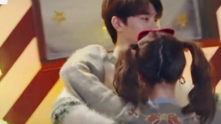 Bagus sekali! Astaga! [Yu Shuxin & Lin Yi] Meledak di tempat!