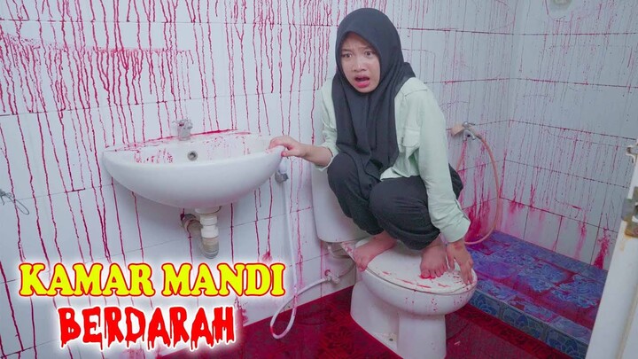 DINDA TERKUNCI DI KAMAR MANDI PENUH DARAH