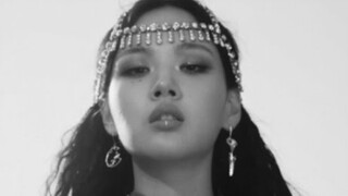 BIBI《比哲学更可怕的是BB的子弹 (Blade)》MV公开！