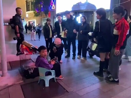 هذا النوع من الأشياء معنوي بحق! يا صغيري، أنت حقًا مذهل!