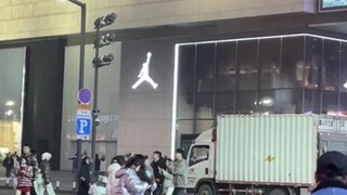 Jiefangxi phái cảnh sát nhanh nhất