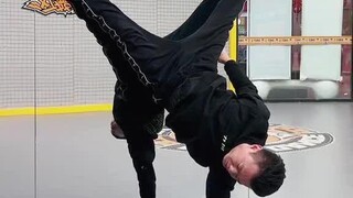 AIR flare 必练的三个动作 A飞并不难  街舞  街舞教学