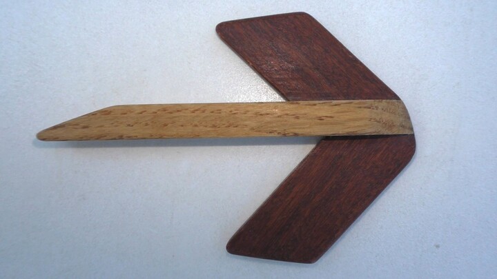 Amir Uzan - 9. Wooden centerpiece.