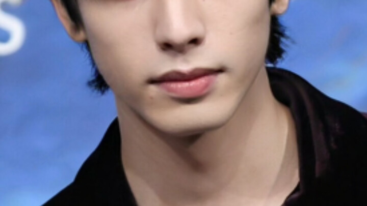 วิจารณ์เดือด! ดาราชายในงาน Weibo Night 2026 (แฟนคลับอย่าเข้ามา!)