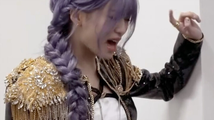 【AHYEON】Behind the iconic high-note moment lies relentless, endless practice.