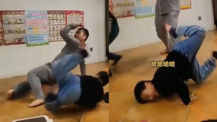 男子花2万让2个儿子学街舞，在家展示教学成果，一套动作逗乐网友