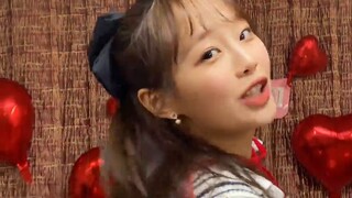 Let's protect the earth together! Dance Heart Attack with LOONA Chuu to launch a heart~