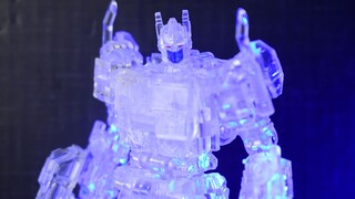 I would like to call it Ice Sculpture Master, Transformers Movie Gaiden MG Transparent Version Optim