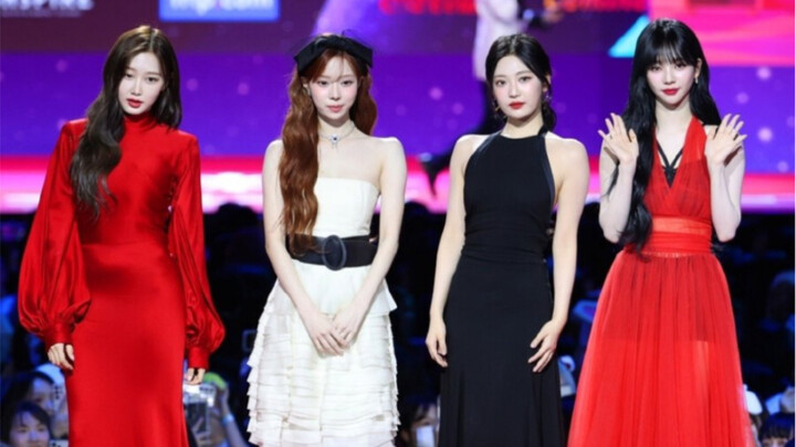 [Bài đăng hot trên mạng Hàn Quốc] Màn xuất hiện thảm đỏ của aespa