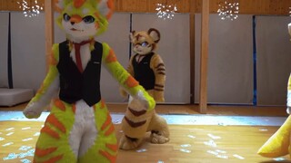 [Fursuit Dance] Memikirkanmu yang pergi di musim panas