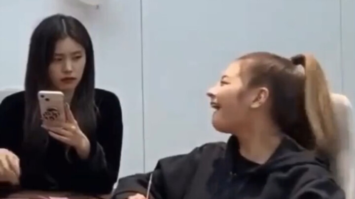 【ITZY】Help! It seems like you saw me acting like a spoiled child, hahahahahahaha