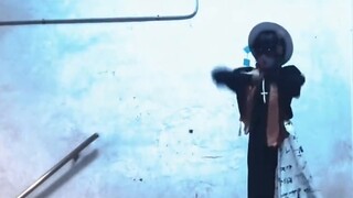 "Tujuh Pembicaraan Aneh Pertama oleh Huai Yunqing" koreografi asli "Boom Boom"