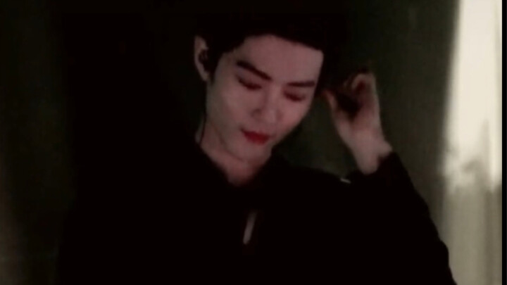 【Tiêu Chiến】Phút chờ lên sân khấu này, thật giống như là “Xiển Xiển” đã trở lại vậy…