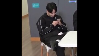 a new jeonghan meme unlocked 🔓