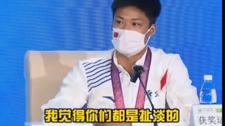 بعد فوز سو بينغ تيان ببطولة الألعاب الوطنية، أثارت تصريحاته في المقابلة جدلاً واسعاً ووصفها البعض بأ