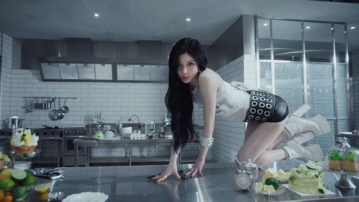 BABYMONSTER SUGAR HONEY ICE TEA MV