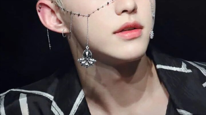 For dark-skinned idols and stars: Remember Kwon Soon-young’s words—“Even when you’re in a bad mood, 