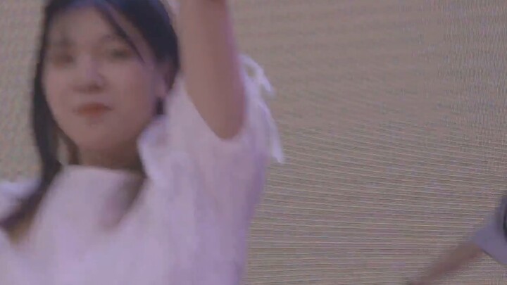 [JAI Girls] Break through the dark clouds! Grow towards the sun ️! The last dance! The little cuties