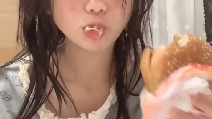 Here comes the cute baby!