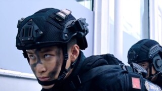 "Tong Li, tekan dan kalahkan mereka!"