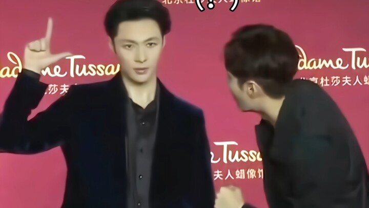 Even at the unveiling of this guy’s wax figure, he can still perform a short skit.