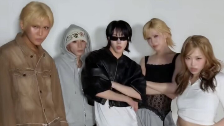 【XLOV】Holy cow! The five gods are back with a handsome dance—'Royalty' featuring RENAN.