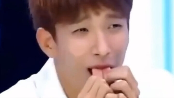 Khi toàn thể Wonwoo vào vai gã đàn ông tồi haha