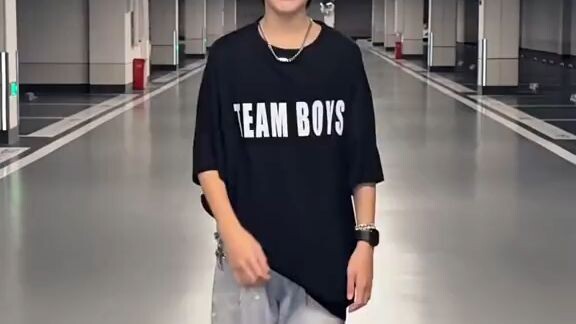 今天闪现了一下