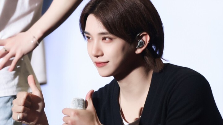 ฮงจีซู | ไม่มีลุคแต่งหน้า เขากลับยิ่งสวยกว่าเดิม