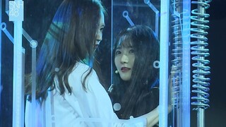 KIKI绿了？！趁萌萌不在五折上手壁咚momo