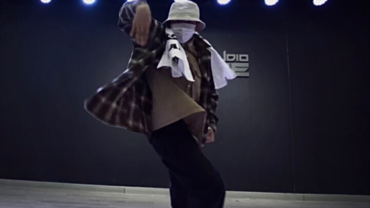 I remember the last time I danced Popping so cool was last time!